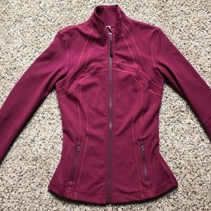💙SOLD💙 Lululemon Define Jacket - Size 4